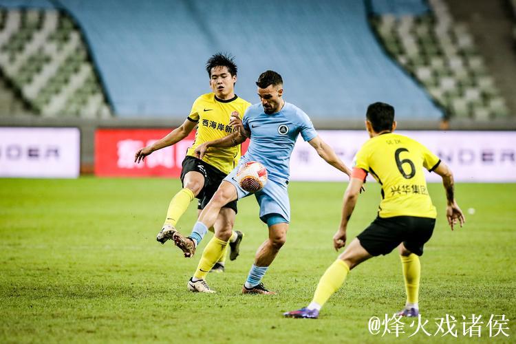 保级这根弦 新鹏城一刻都不能松 稍有不慎将滑向深渊 保级这根弦 新鹏城一刻都不能松 稍有不慎将滑向深渊